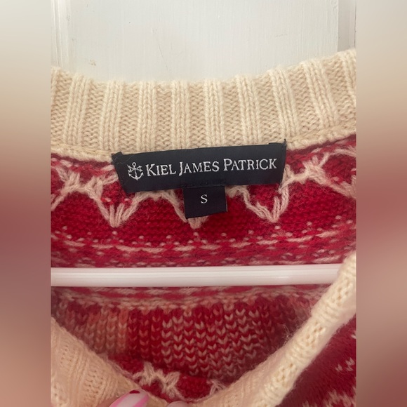 Kiel James Patrick Valentine’s Day Heart Sweater - Picture 3 of 4